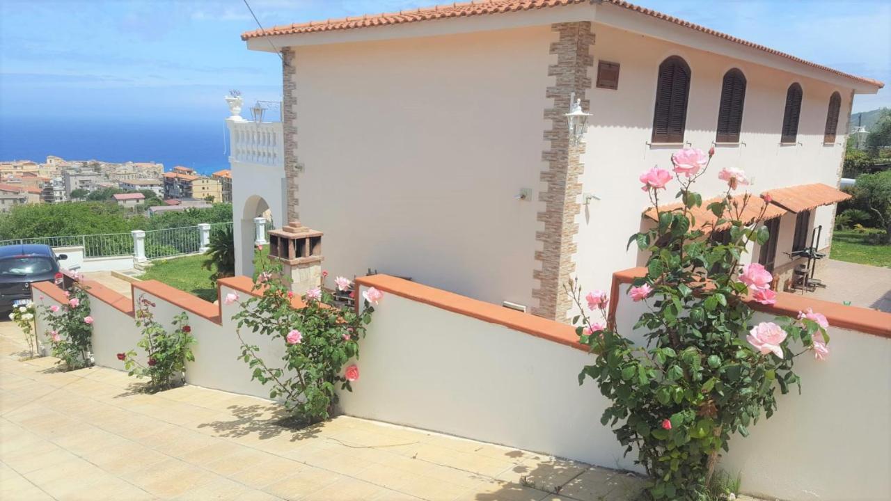Villa Bella Vista Tropea Exteriör bild