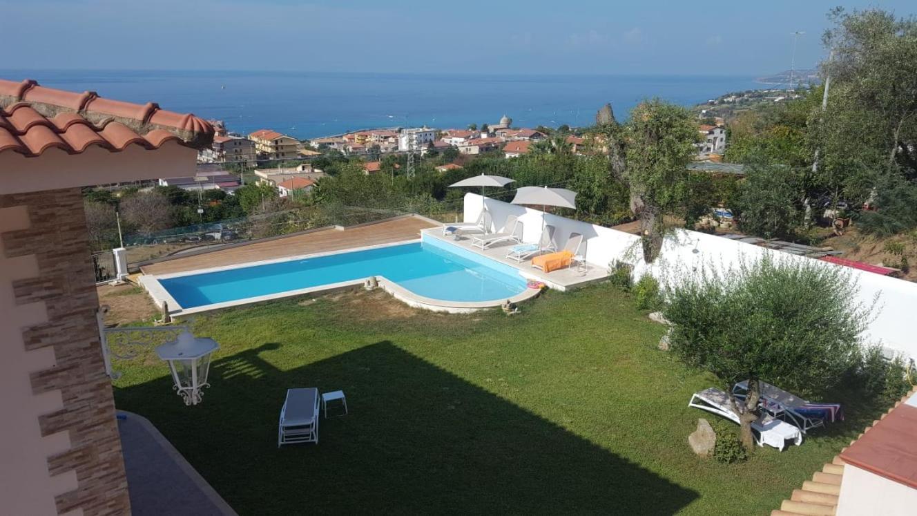 Villa Bella Vista Tropea Exteriör bild