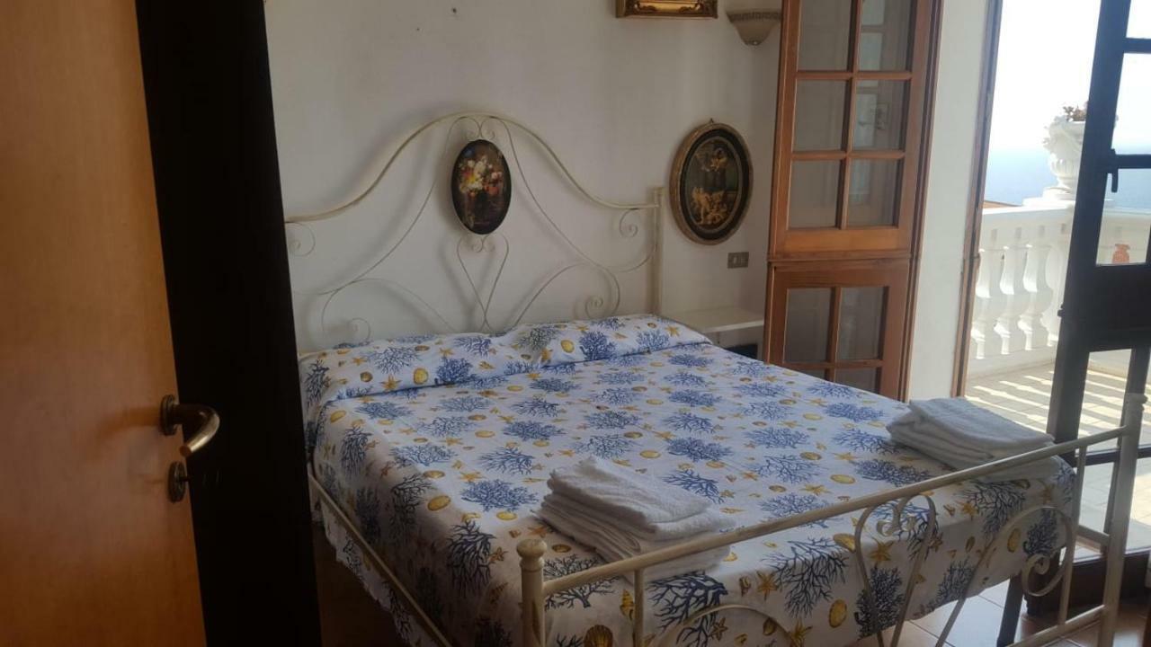 Villa Bella Vista Tropea Exteriör bild